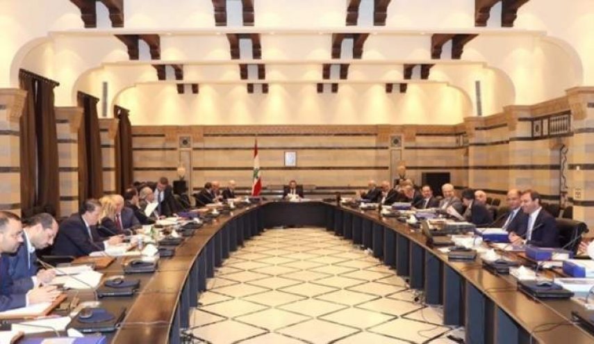 موافقت کابینه لبنان با به تعویق انداختن آزادی بهای لیره لبنان