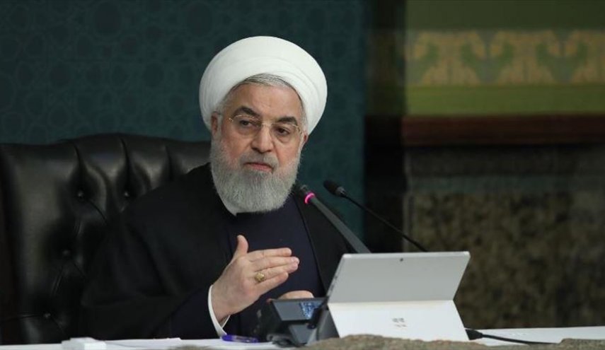 الرئيس روحاني: نشهد منحى تنازليا لمرض كورونا في البلاد