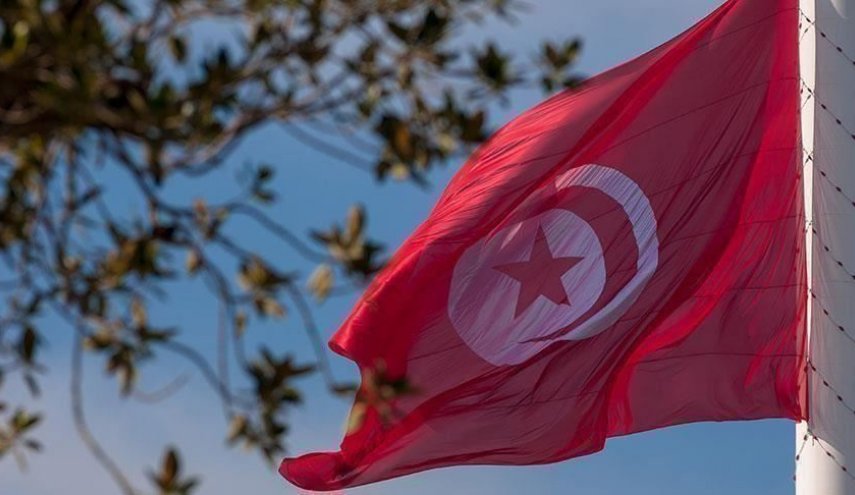 توزيع 10 آلاف كمامة مجانا في تونس