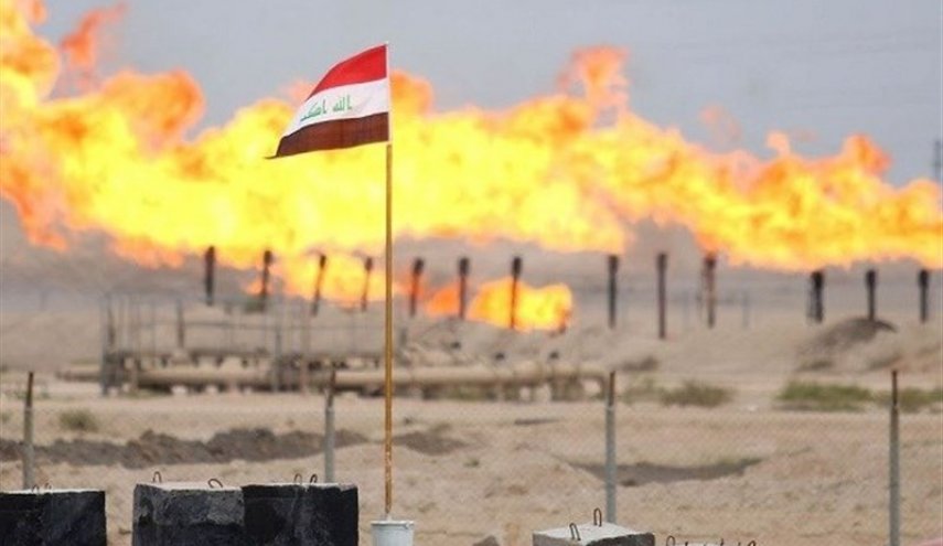 عراق کاهش ۲۳ درصد از تولید نفت خود را آغاز می‌کند
