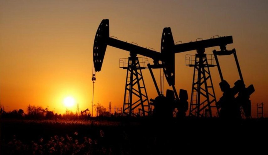 أسعار النفط تقفز وتوقعات بتعاف بطيء