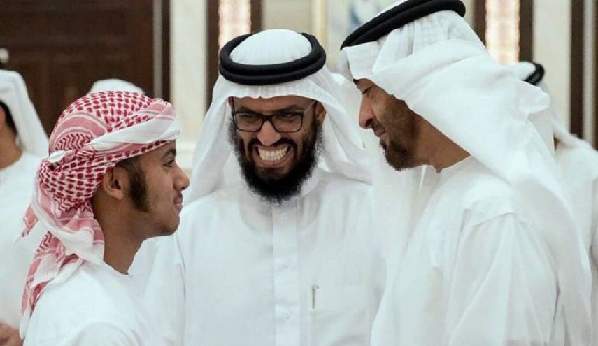 بن بريك يعد السعودية بقاعدة عسكرية.. ويمنيون يعلقون