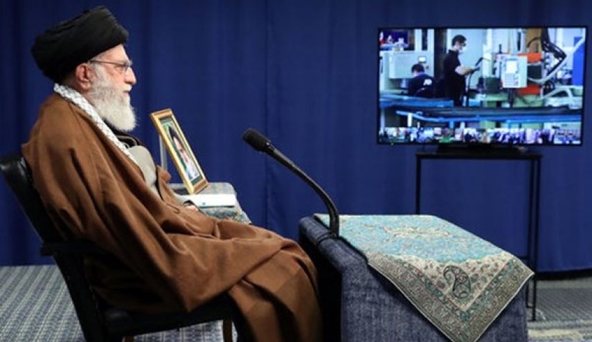 اتصال مرئي لقائد الثورة الاسلامية مع 7 مجمعات إنتاجية