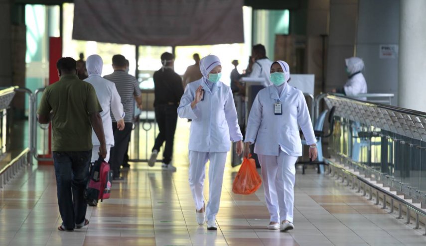 تراجع معدل الإصابات اليومية بفيروس كورونا في ماليزيا