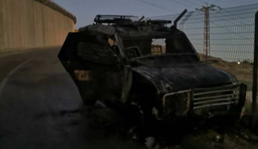 فلسطینی‌ها یک خودروی نظامی رژیم صهیونیستی را به آتش‌ کشیدند