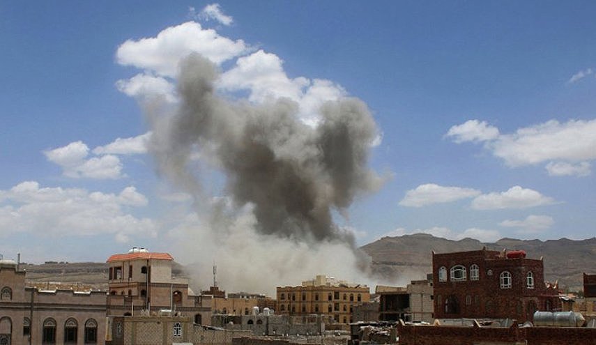 غارات للعدوان السعودي على مناطق متفرقة في اليمن