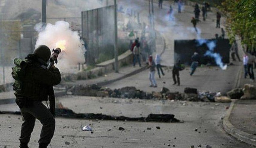 إصابة فلسطينيان برصاص الإحتلال في الضفة الغربية
