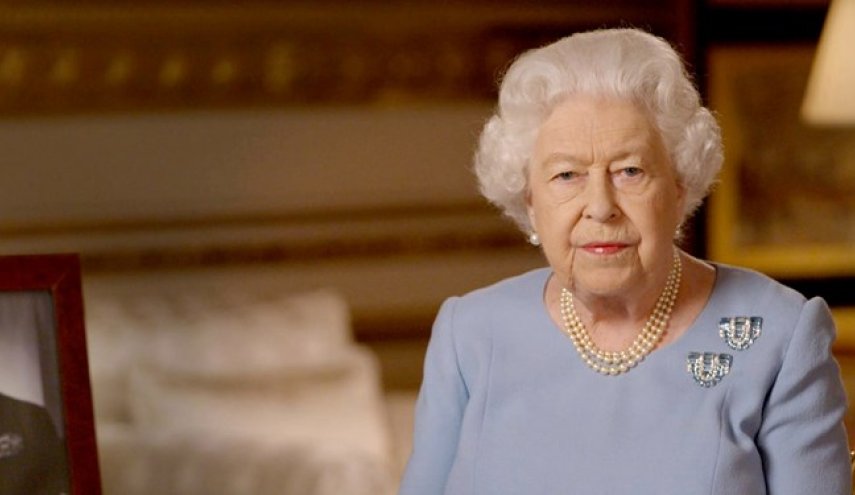 طولانی‌ترین دوره دوری ملکه انگلیس از امور در 68 سال سلطنت