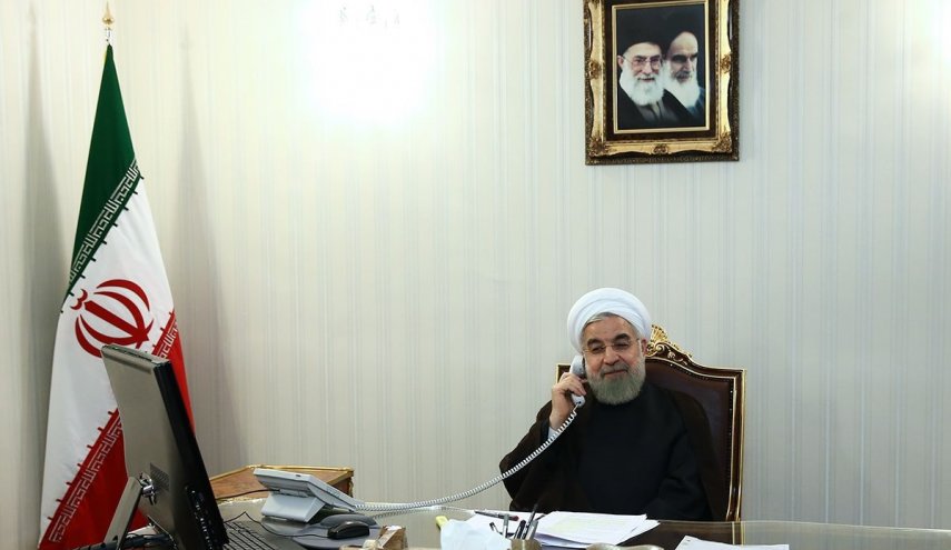 روحانی در گفت و گو با نخست وزیر عراق: ایران همچون همیشه در کنار مردم و دولت عراق خواهد بود
