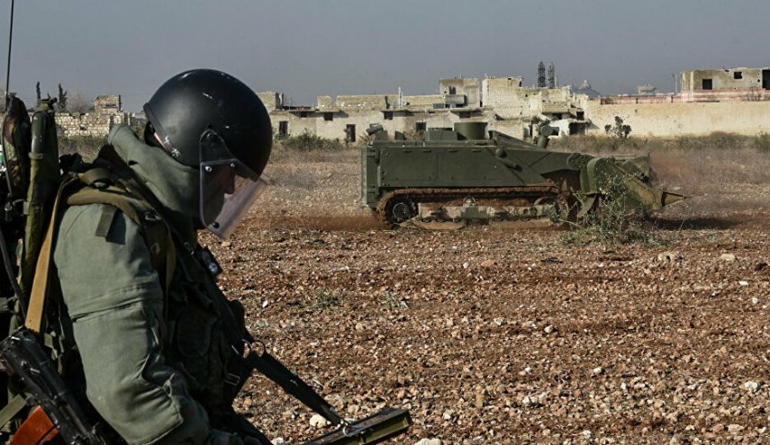 الجيش السوري يطهر أراضٍ بمساحة 1.5 هكتار من الألغام