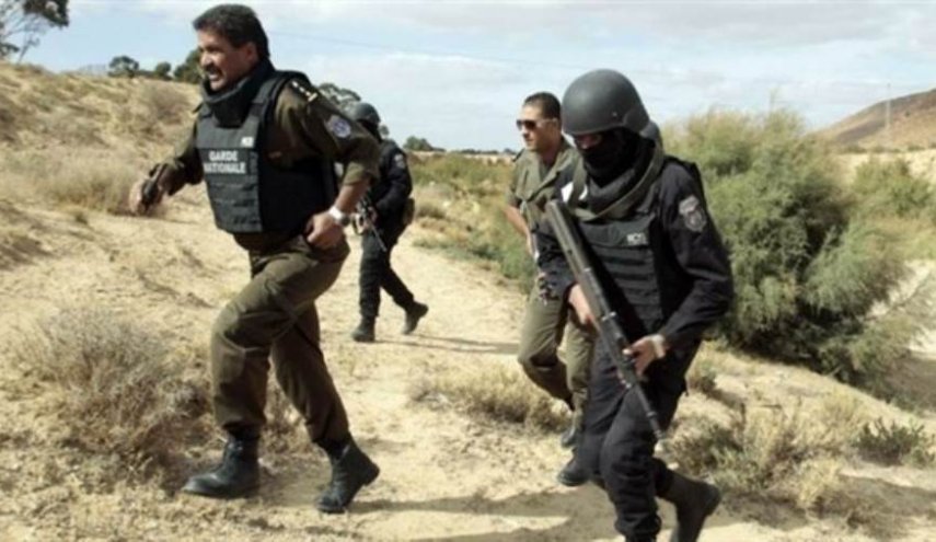 تونس تعزز استراتيجيتها الهجومية لمحاصرة إرهابيي القصرين