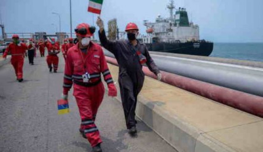 ناوگان چهارم آمریکا در اولین ماموریتش در رویارویی با کشتی‌های ایران شکست خورد