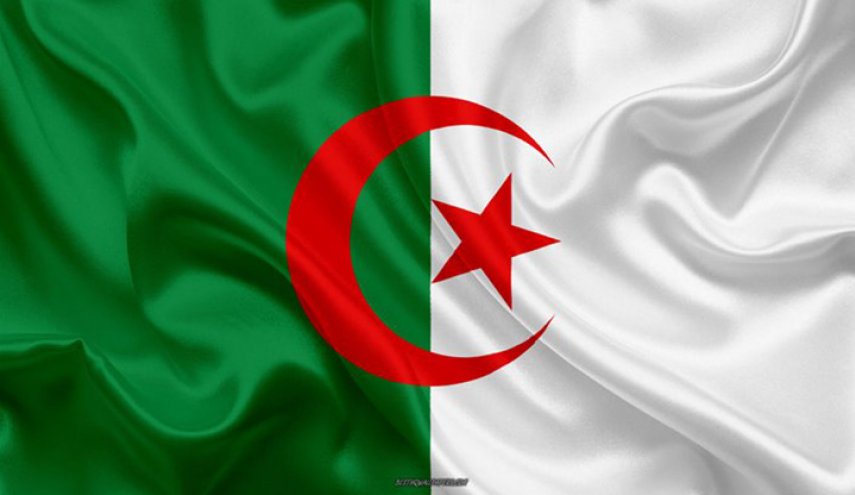 الجزائر تستدعي سفيرها لدى باريس بسبب 'فيلم وثائقي'