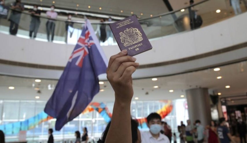 الصين تهدد بشأن منح الجنسية البريطانية لمواطني هونغ كونغ