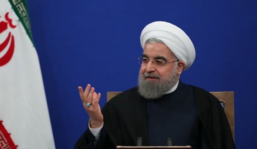 روحاني: المساجد في ايران ستفتح ابوابها لاداء الصلوات اليومية