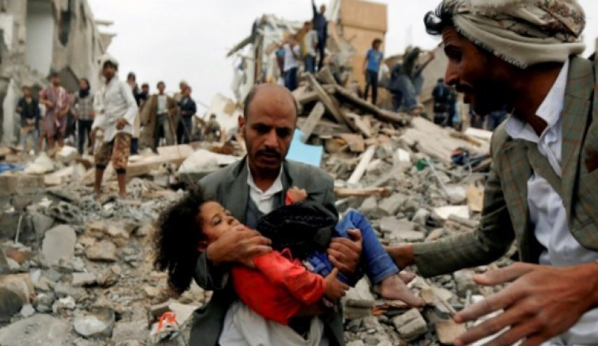 گلوله باران روستای یمنی توسط آل سعود 