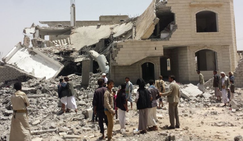دهها حمله هوایی آل سعود به یمن 