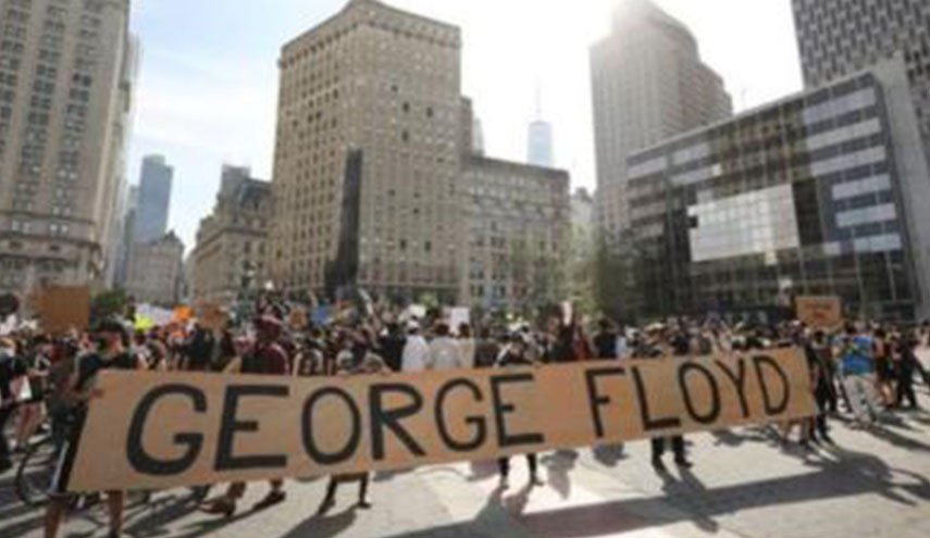 مقتل جورج فلويد: هل أمريكا على أبواب ثورة ضد العنصرية؟