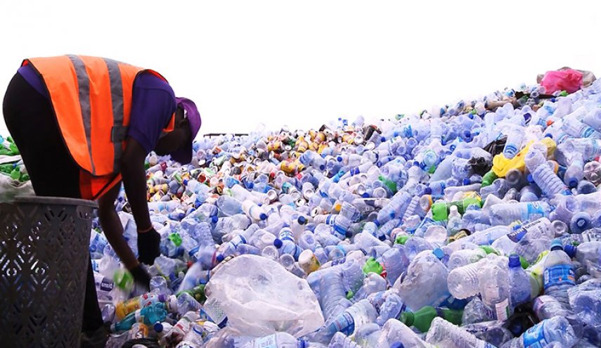 اليونان تتخلى عن 'المواد البلاستيكية ذات الاستخدام الواحد'