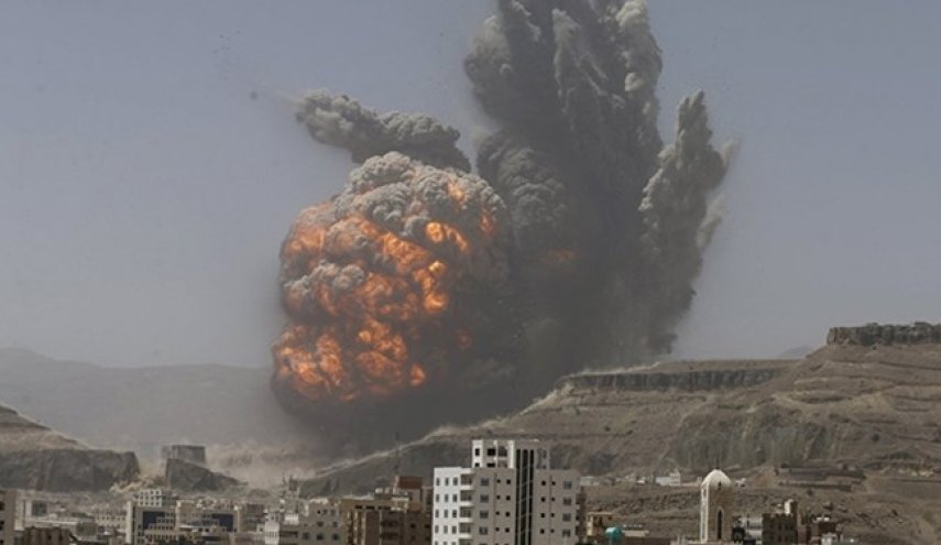 حملات هوایی و زمینی ائتلاف سعودی به مناطق مسکونی یمن
