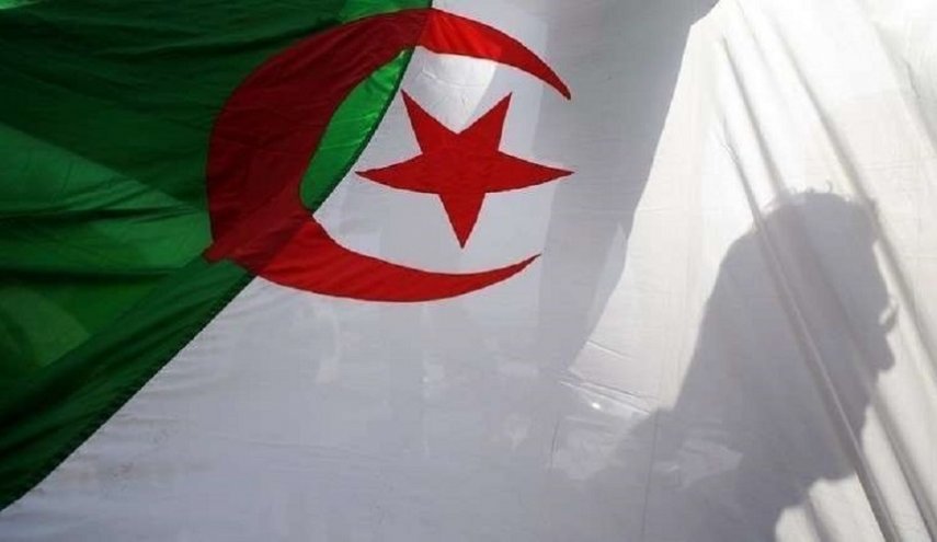 الجزائر: إصابات كورونا الجديدة  تحت الـ100 لأول مرة منذ 23 أبريل