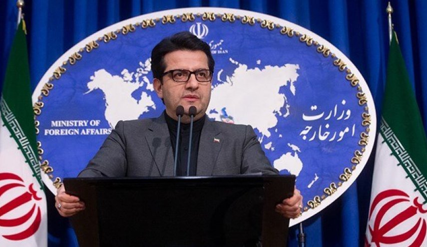 موسوی خطاب به هوک: به زودی جلوی ملت ایران هم زانو خواهید زد

