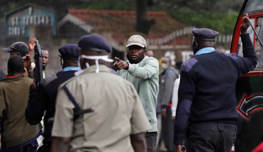 پلیس کنیا ناقضان مقررات مقابله با کرونا را کشت