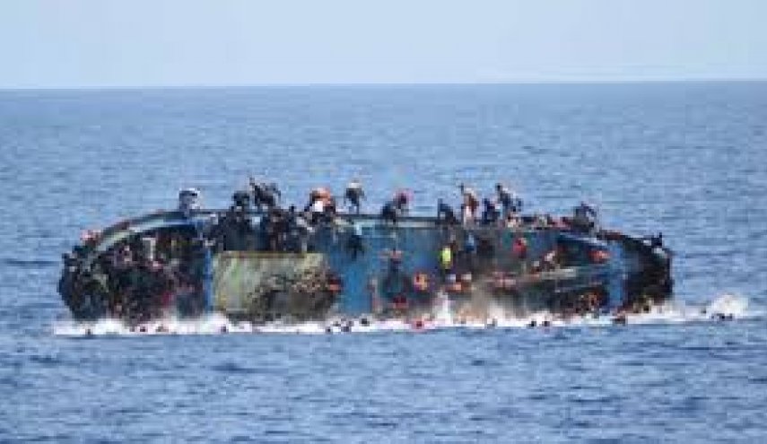مصرع 13 شخصا إثر غرق قارب في موزمبيق