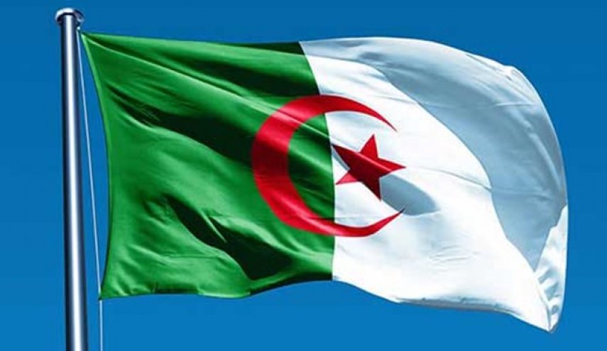 الجزائر خواستار گفت‌وگوهای داخلی لیبی و حل سیاسی بحران آن شد