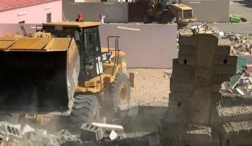 کشته شدن دختر 10 ساله در عربستان حین تخریب منزل + عکس و فیلم