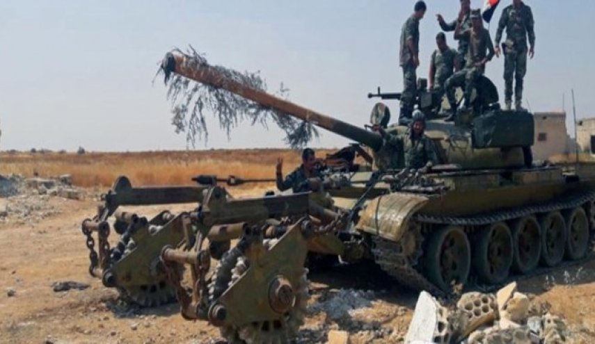 پیشروی ارتش سوریه در حماه؛ دو روستا آزاد شد
