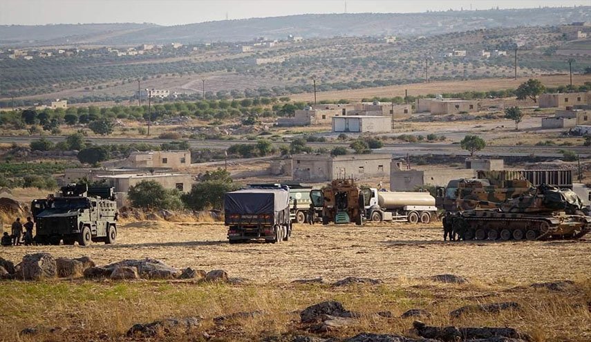 القوات الترکیة تنتشر على کامل الخط الشرقي لجبل الزاوية في إدلب