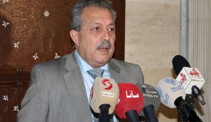 عميد كلية الاعلام يقدم طلبا 'لعرنوس' بخصوص وزراء سوريا