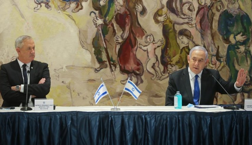 دستیاران نتانیاهو: اختلاف با گانتز بر سر طرح اشغال، آمریکا را منصرف می‌کند
