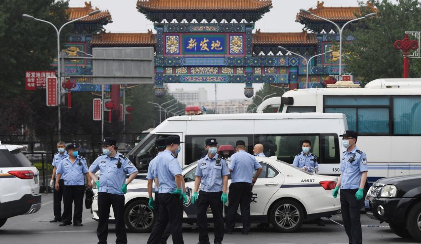 بكين تسجل أكبر عدد للمصابين الجدد في الصين !
