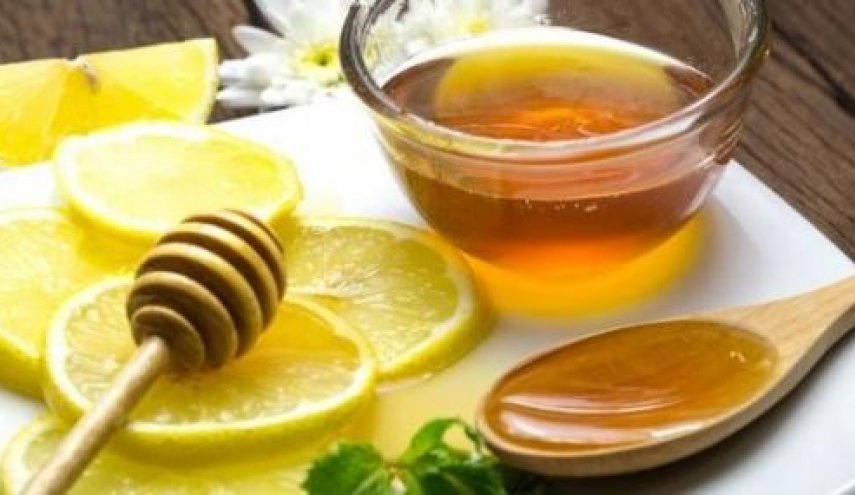 مشروب الليمون بالعسل مفيد لكن احذروا الاضرار