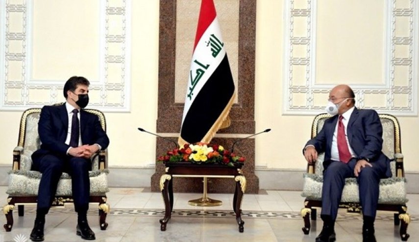 اربیل و بغداد بر همکاری برای رفع اختلاف مطابق با قانون اساسی عراق تاکید کردند
