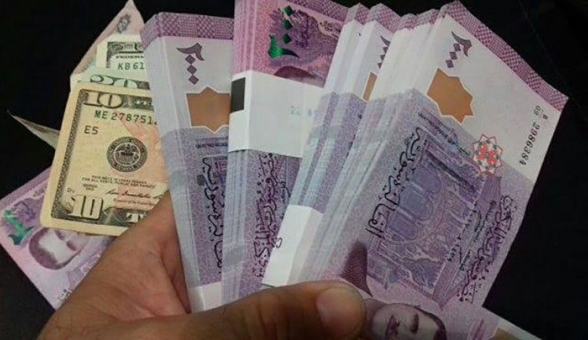 وزير التجارة الداخلية السورية يكشف عن تغييرات قريبة في سعر الدولار