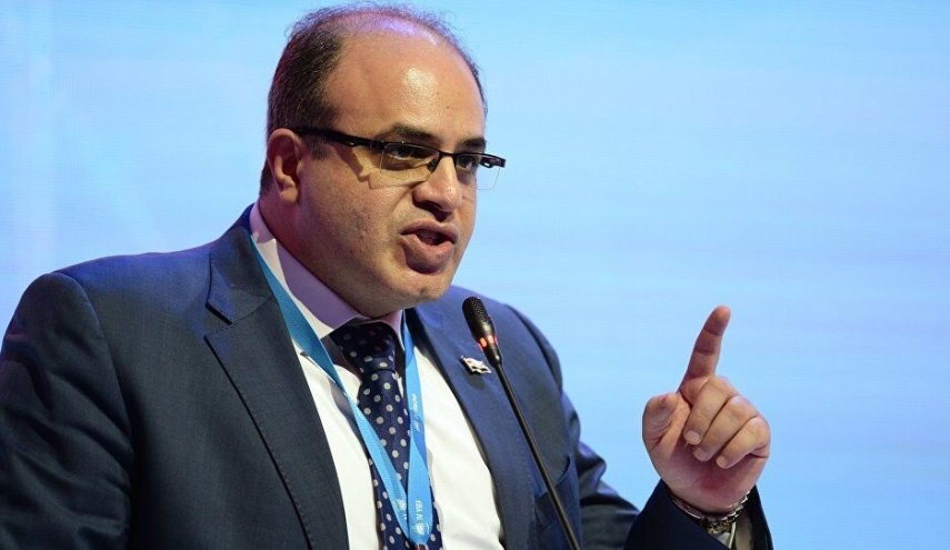 وزير التجارة السوري يكشف تفاصيل مواجهة قيصر ورفع سعر الليرة