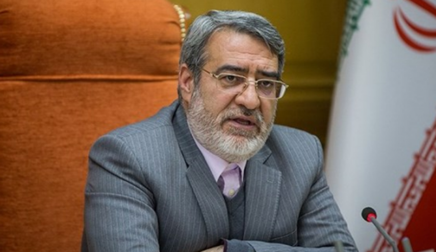 وزير الداخلية: ينبغي تعزيز التنمية والأمن والسلام لشعبي إيران والعراق