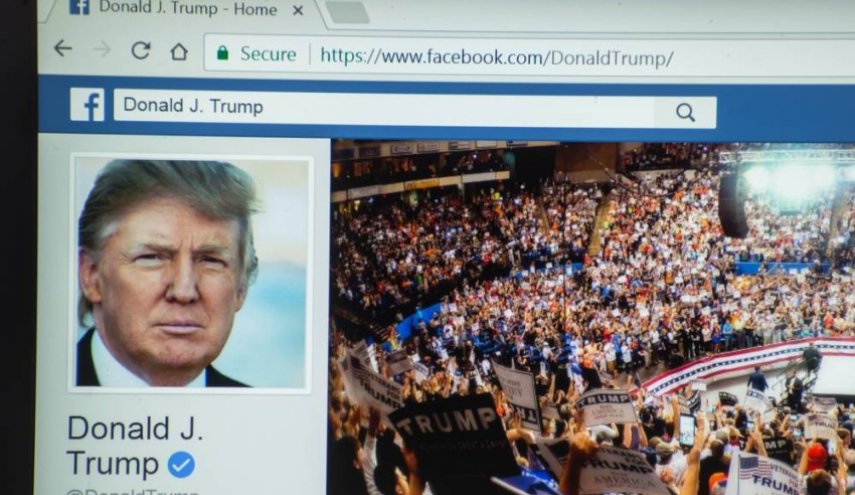 فيسبوك متهم بالتواطؤ مع ترامب
