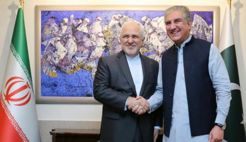 ظریف برای همتای پاکستانی آرزوی بهبودی کرد