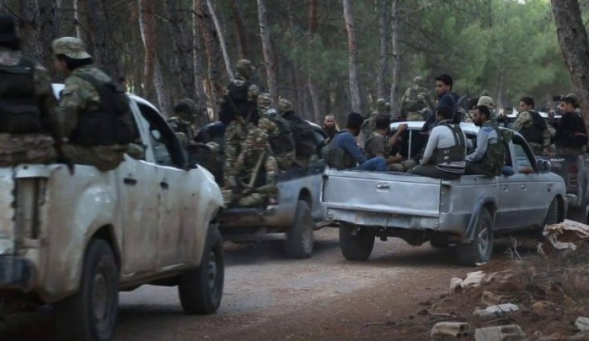 'تحرير الشام' تعتقل 10 مسلحين تابعين لها بمدينة إدلب