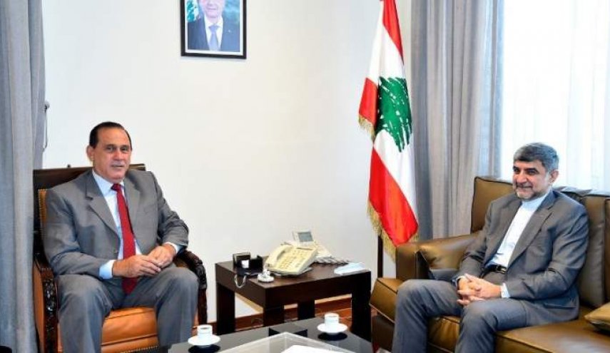 وزير الصناعة اللبناني يبحث مع السفير الإيراني تطوير التعاون بين البلدين