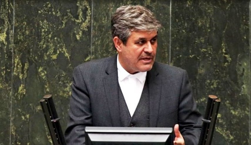 البرلمان الايراني يرفض وثيقة اعتماد النائب 'تاجكردون'