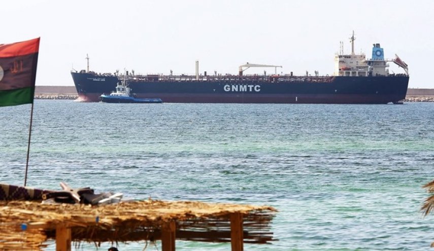 النفط الليبية تعلن استعدادها رفع 'القوة القاهرة' عن ميناء السدرة