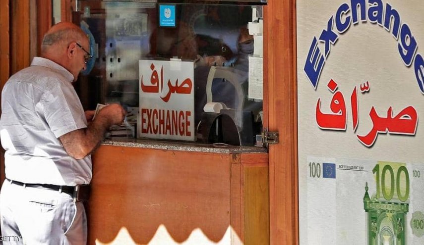 الدولار وتأرجح سعر صرفه في الأسواق اللبنانية