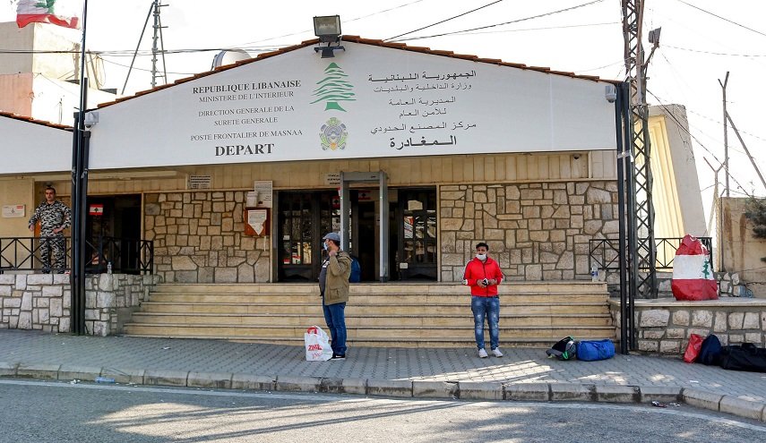 مسؤول سوري يعلق على فرض لبنان ’فيزا’ على السوريين