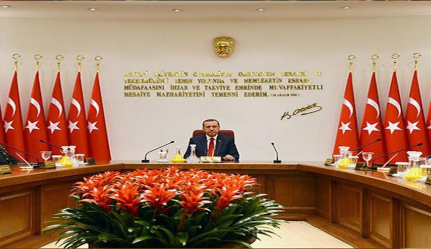 وسط مخاوف بشأن ليبيا..أردوغان يعقد اجتماعا لمجلس الشورى العسكري التركي 