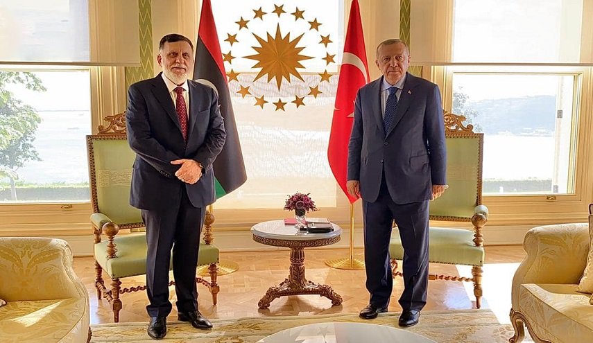 أردوغان والسراج وضرورة الحل السلمي لأزمة ليبيا في إطار اممي